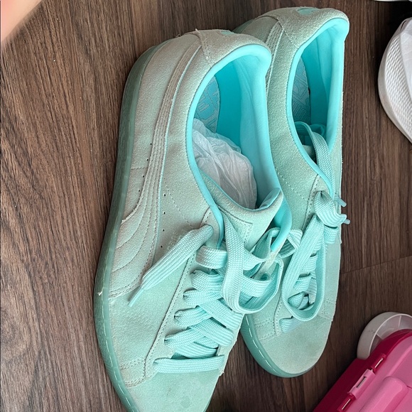 Puma Aqua Women's Sneakers - Picture 1 of 5